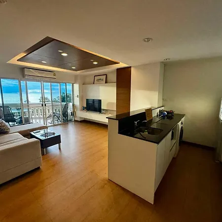 Sky Sea View *