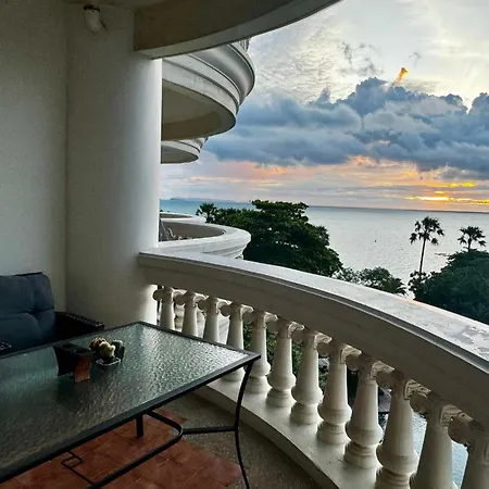 Sky Sea View