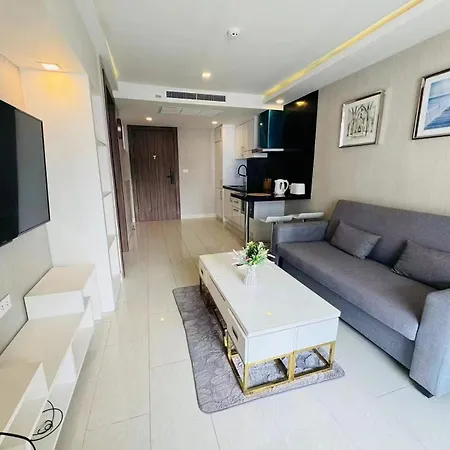芭堤雅市中心 Grand Avenue 一卧室公寓城景酒吧街 高速互联网智能电视 Apartment