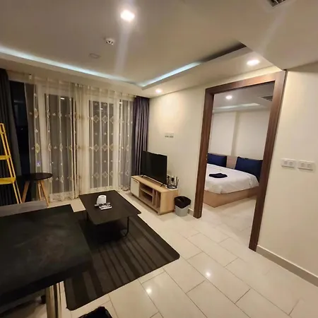 Apartment 芭堤雅市中心 Grand Avenue 一卧室公寓城景酒吧街 高速互联网智能电视 *