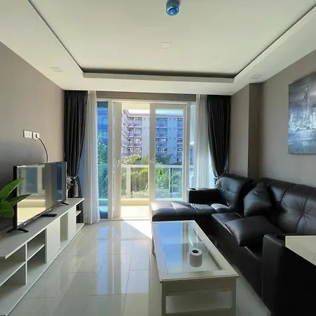 Apartment 芭堤雅市中心 Grand Avenue 一卧室公寓城景酒吧街 高速互联网智能电视