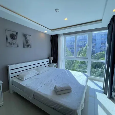 Apartment 芭堤雅市中心 Grand Avenue 一卧室公寓城景酒吧街 高速互联网智能电视 *