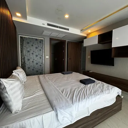 Apartment 芭堤雅市中心 Grand Avenue 一卧室公寓城景酒吧街 高速互联网智能电视 *