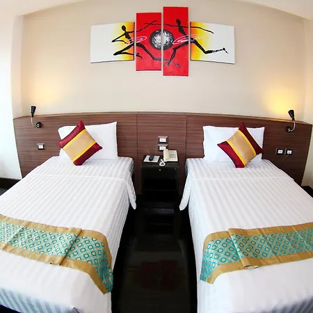 Hotel Arthitaya Nature & Lakkhana Poolside 5*