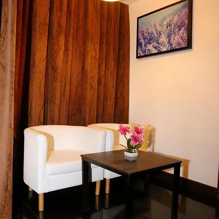 Arthitaya Nature & Lakkhana Poolside 5*