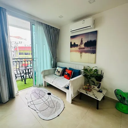 Center Luxurious Garden 2 Apartment Pattaya