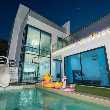 Holiday home Rin Poolvilla 4bedroom