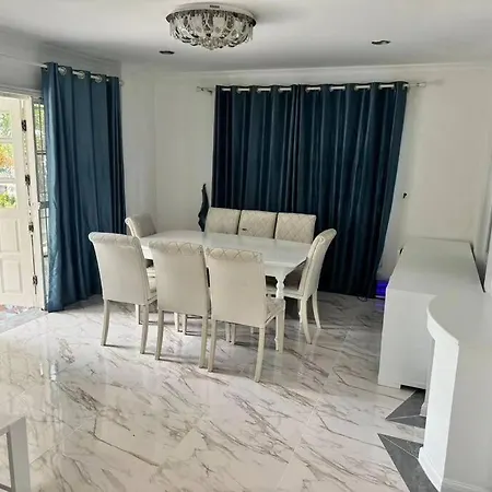芭提雅南路4卧4卫 Blue Star Pool 近步行街和夜市 *