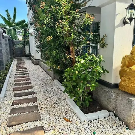 芭提雅南路4卧4卫 Blue Star Pool 近步行街和夜市 Pattaya