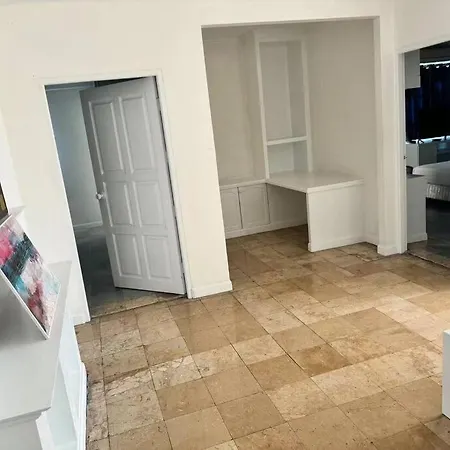 芭提雅南路4卧4卫 Blue Star Pool 近步行街和夜市 *