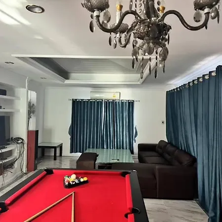Villa 芭提雅南路4卧4卫 Blue Star Pool 近步行街和夜市 *