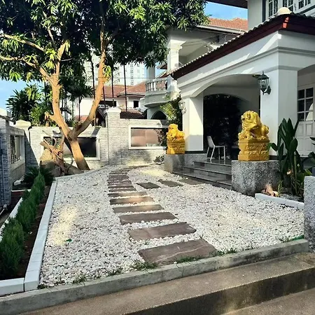 芭提雅南路4卧4卫 Blue Star Pool 近步行街和夜市 *