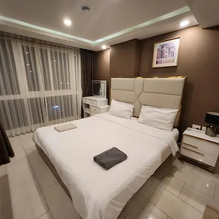 Grand Avenue 3bedr 3bathr 36&36&51sqm 3rooms Together Pool View Or City View