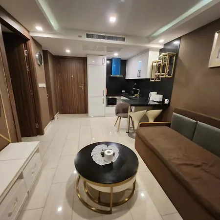 Grand Avenue 3bedr 3bathr 36&36&51sqm 3rooms Together Pool View Or City View