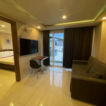 Grand Avenue 3bedr 3bathr 36&36&51sqm 3rooms Together Pool View Or City View