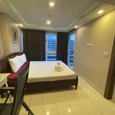 Apartment Grand Avenue 3bedr 3bathr 36&36&51sqm 3rooms Together Pool View Or City View