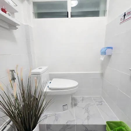 บ้านพัก เที่ยวพัทยามองหาที่พักหลักร้อยb456b Pattaya