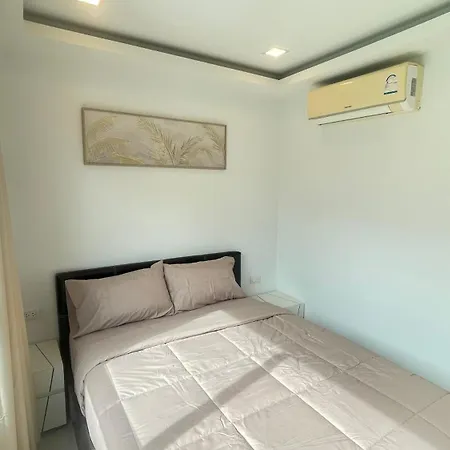 Apartment Arcadia Beach Condominium Pattaya