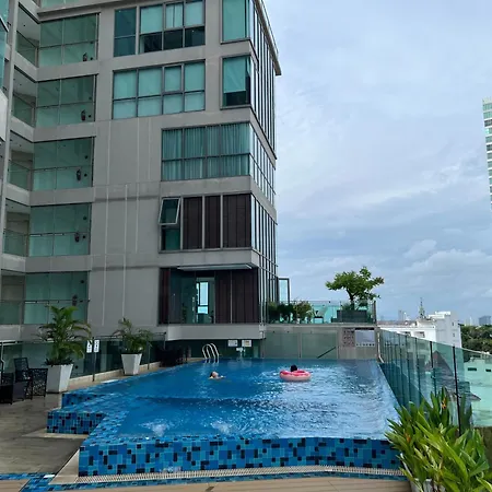 Cozy Ocean Hideaway 400m To & Fast Wi-fi Apartment