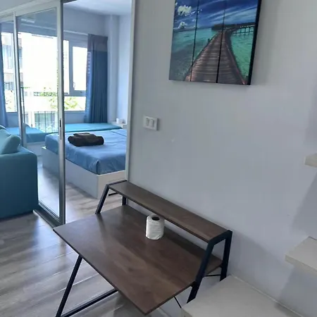 Apartment Centricsea 民宿 Pattaya