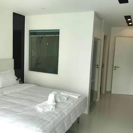 Apartment Center Cozy Pattaya