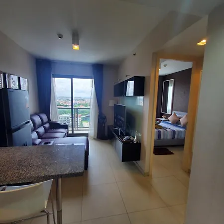 Unixx Seaview Pattaya