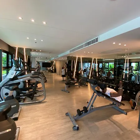 The Base In อพาร์ตโฮเทล Pattaya