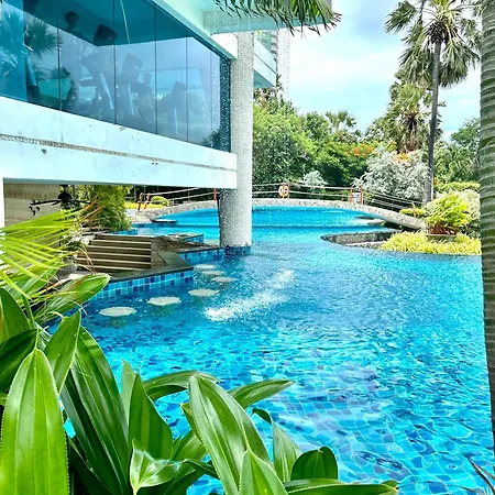 The Palm Wongamat 10 Apartment
