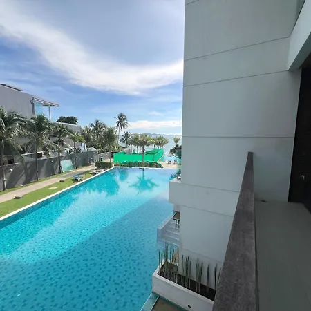 Ananya Beachfront Wongamat Paradise Pattaya