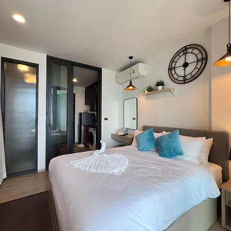 อพาร์ตโฮเทล Edge By Mickey 4*
