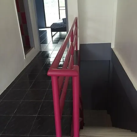 Jomtien Beach Duplex Apartment *