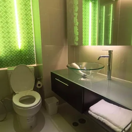 The Grand Caribbean Pool Access Aparthotel