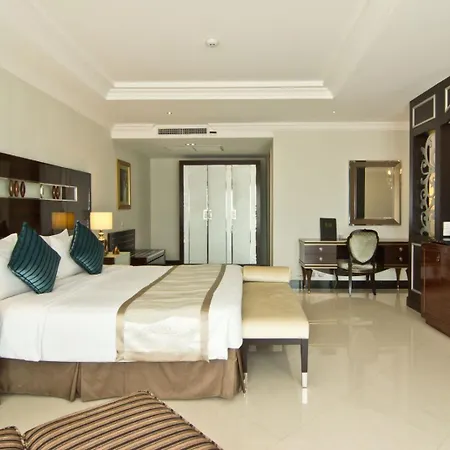 โรงแรม แอลเค รอยอล วิง Pattaya