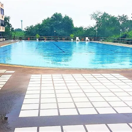 Plaza Condotel - Sleeps 2