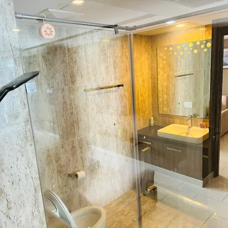 Patt Aya Grand Avenue 51sqm Family Room-pool View * Pattaya