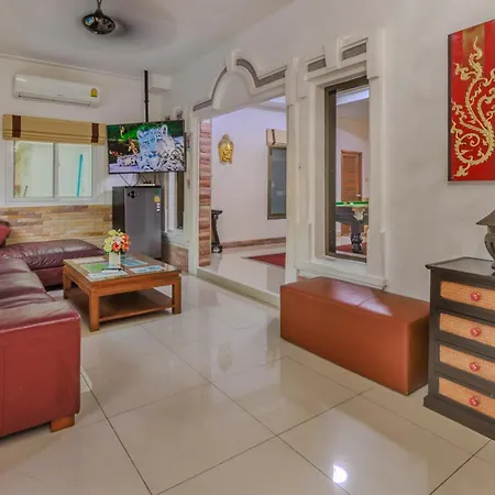 Ratana Near Walking Street And Beaches * Pattaya