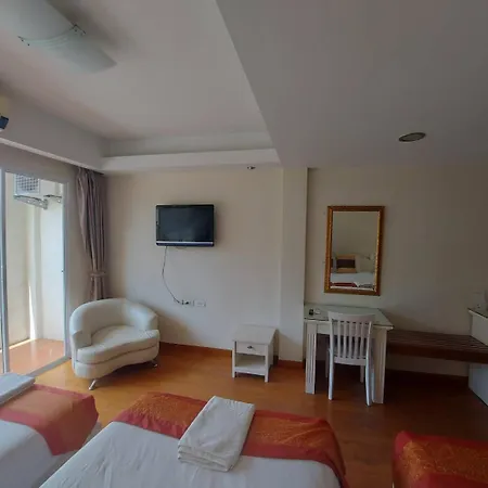 รีสอร์ท Grandsmile Wellness *