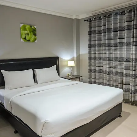 Le Manate Hotel 3*