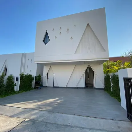 Villa Grand Villano