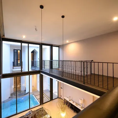 Grand Villano Villa *