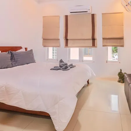 Tewaree Near Walking Street And Beaches *