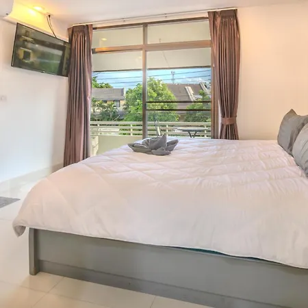 Kouac Near Walking Street And Beaches * Pattaya