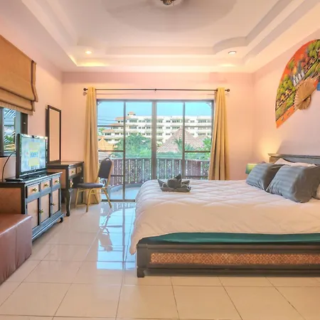 Madee Near Walking Street And Beaches