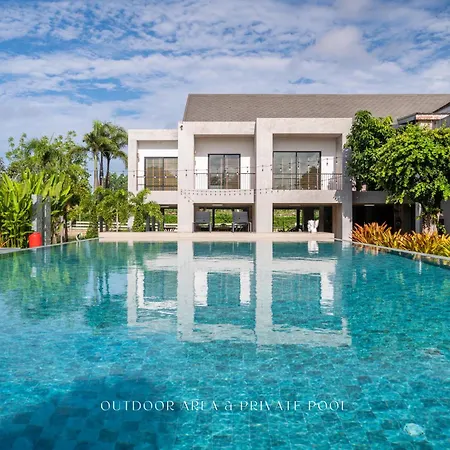 วิลล่า Pirom Garden Private Pattaya