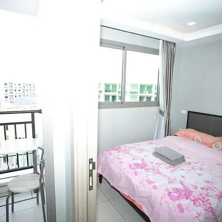 阿卡迪亚酒店公寓/泳池景观/24小时保安 Apartment
