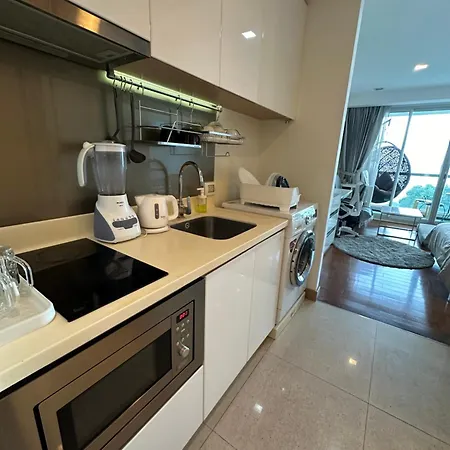 The Palm Wongamat 10 Apartment