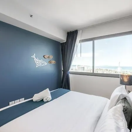 Unixx Sea View Hight Fl Pattaya