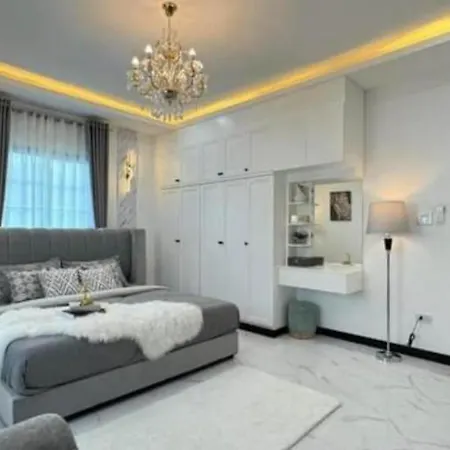 Paradis Thai Villa