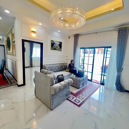 Paradis Thai Villa *