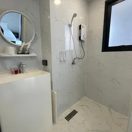 Palm Apartment *